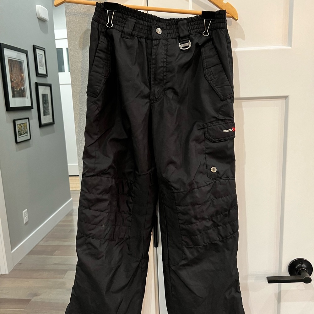 Black ski/snow pants youth medium